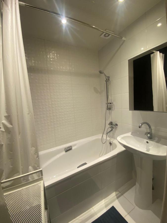 Lake Apartment Visaginas Bagian luar foto